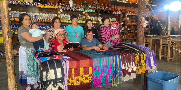 Een vertaling in het Purepecha in Mexico