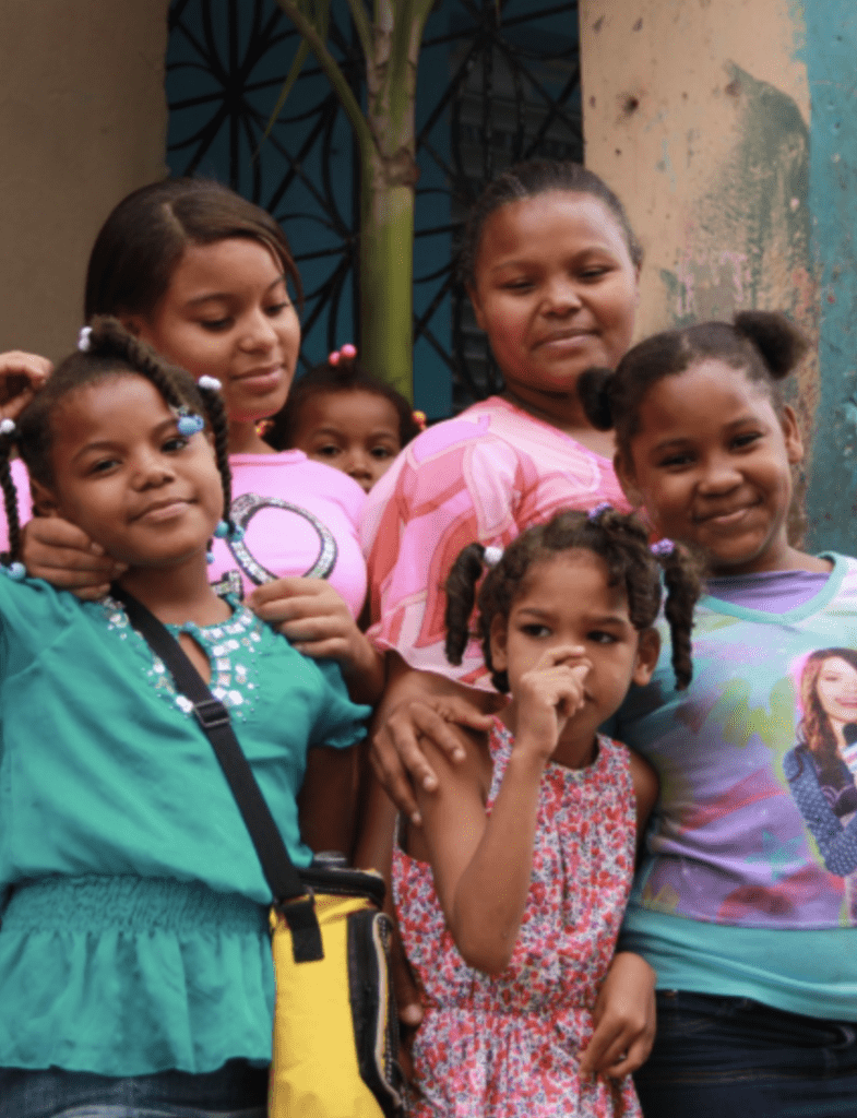 Kinderen in de Dominicaanse Republiek die meedoen met Grow and Learn